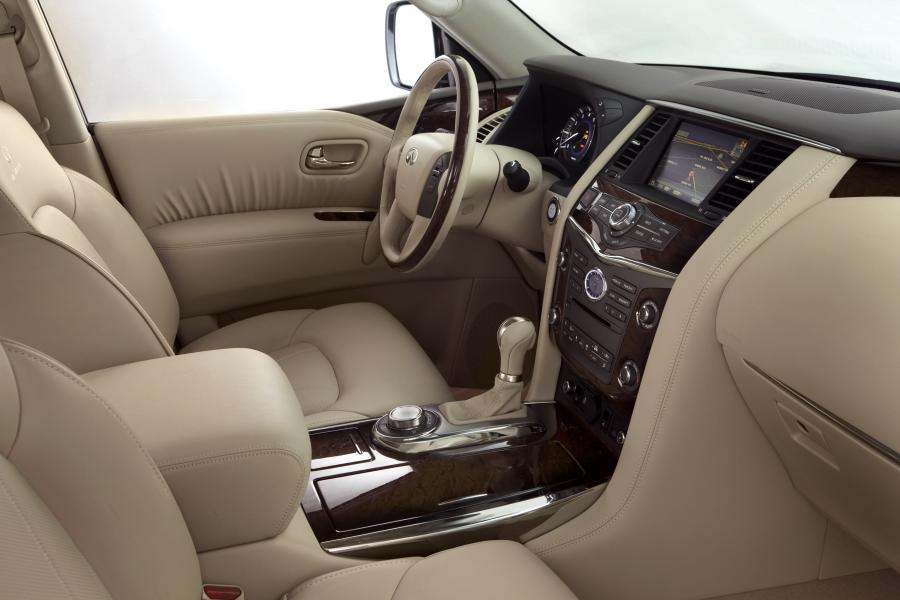  Infiniti QX56 2011 года  (фото 35 из 74)